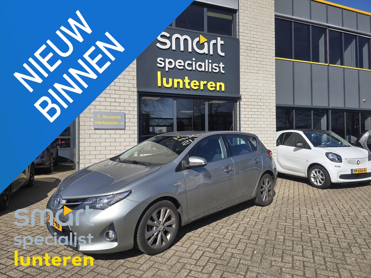 Toyota Auris - 1.8 Hybrid - AutoWereld.nl