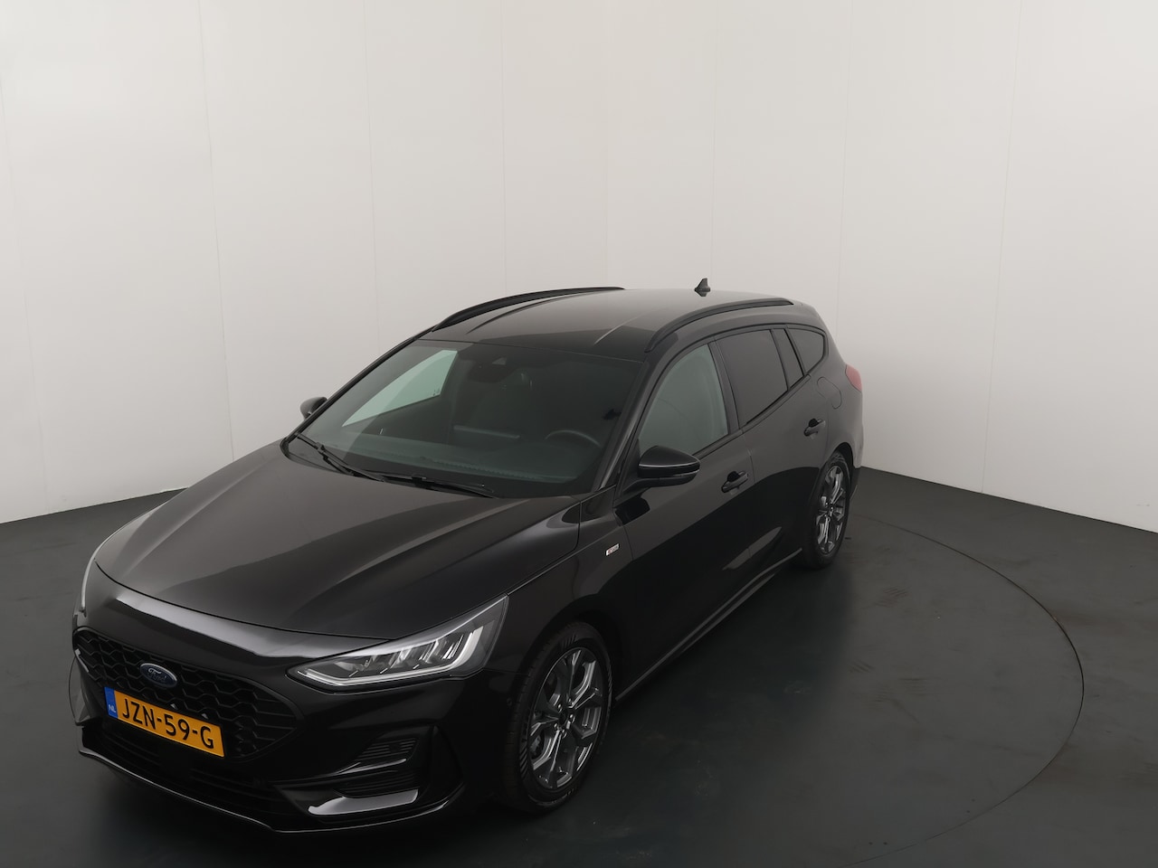 Ford Focus Wagon - Ecoboost Hybrid 155 pk ST-line | Winter Pack | LED | Camera | Adapt. Cruise | Apple Carpla - AutoWereld.nl