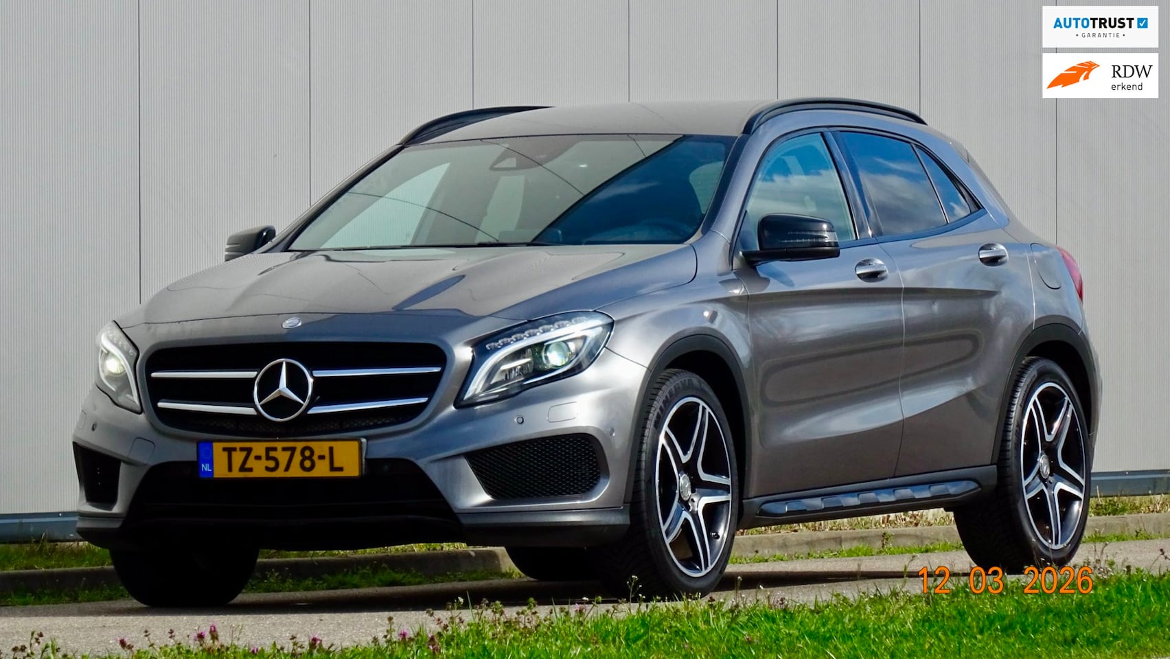 Mercedes-Benz GLA-Klasse - 250 4Matic /// AMG - Edition 1 /// Alcantra/Leer / Dealer-Oh / - AutoWereld.nl