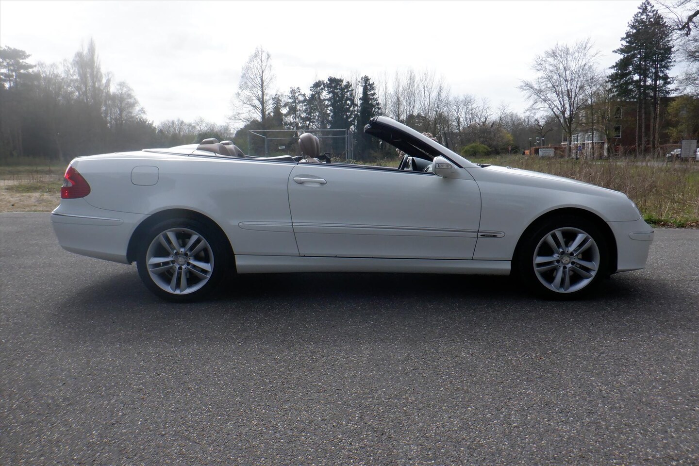 Mercedes-Benz CLK-klasse Cabrio - 3.0 CLK280 AUT Avantgarde Edition.EERSTE EIG.-NEDERL.AUTO - AutoWereld.nl