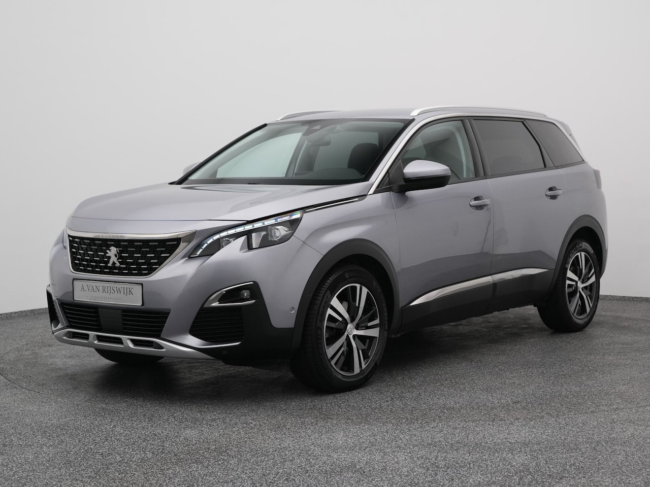 Peugeot 5008 - 1.2 PureTech 130 PK Automaat Allure 7-Pers. | CAMERA | KEYLESS | CARPLAY - AutoWereld.nl