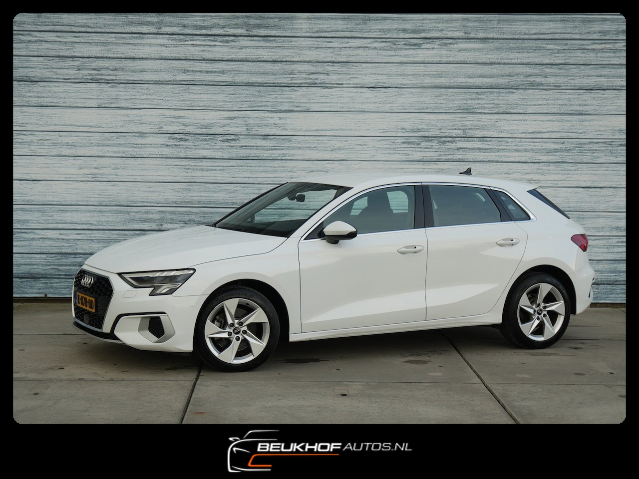 Audi A3 Sportback - 30 TFSI Business edition Nav Parkeersensor - AutoWereld.nl