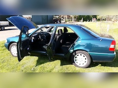 Mercedes-Benz C-klasse - 180 Elegance