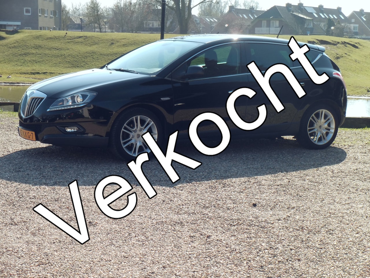 Lancia Delta - 1.4-16V Oro - Airco - Navigatie - 6 Bak - AutoWereld.nl