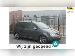 Volkswagen Touran - 1.6-16V FSI Business CLIMA6BAKAPKKOOPJE