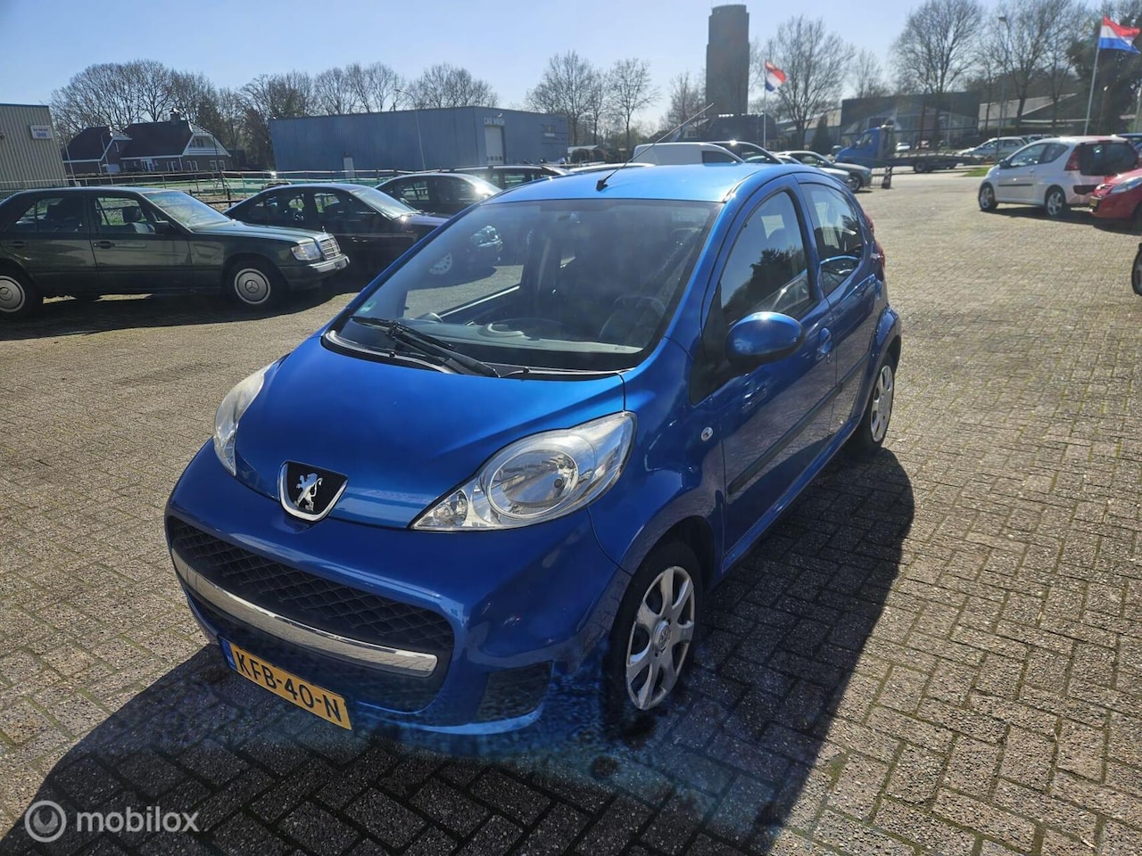 Peugeot 107 - 1.0-12V XR 5drs airco elramen nwe apk - AutoWereld.nl