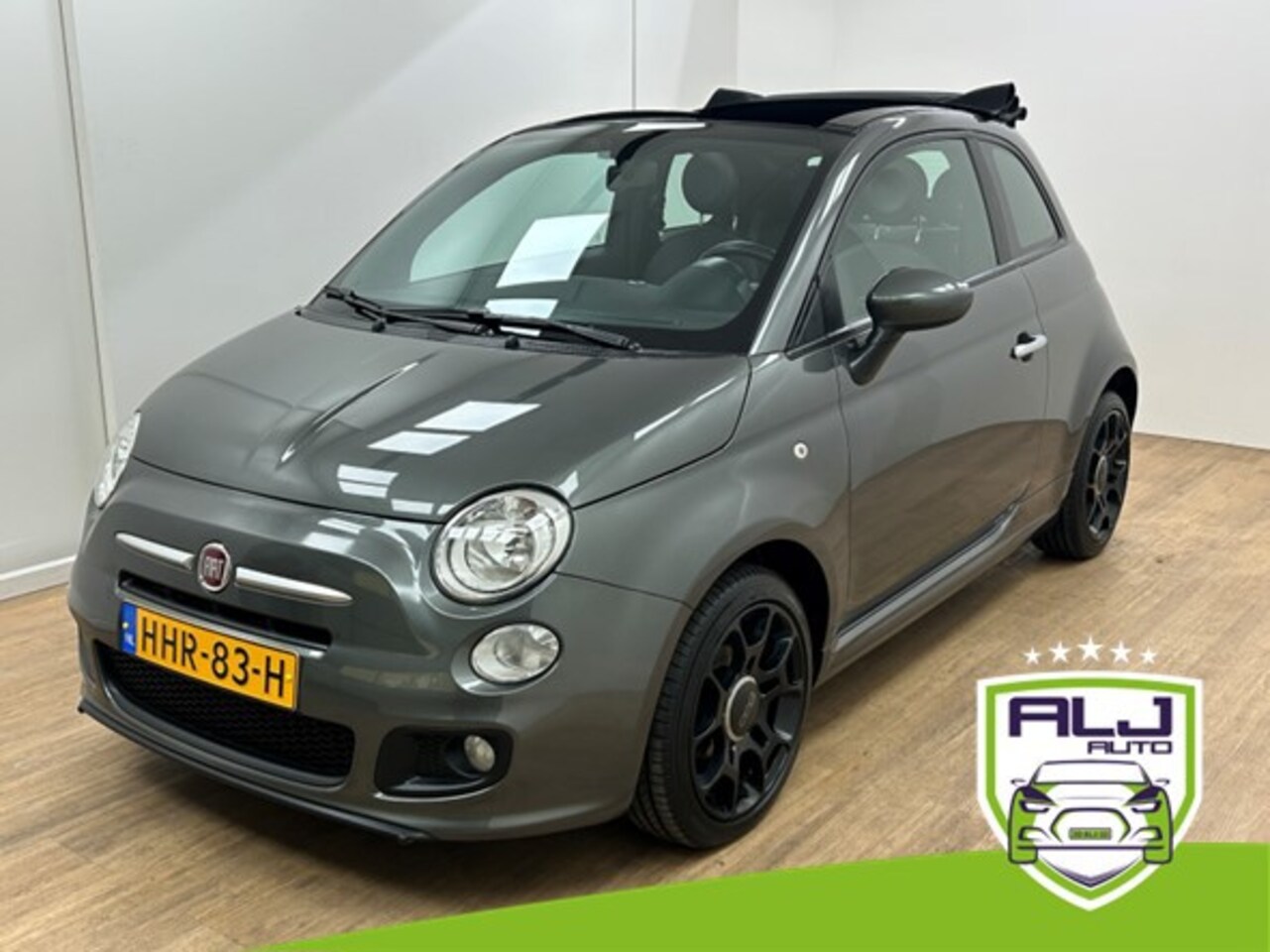 Fiat 500 C - Occasion 1.2 Lounge | Grijs | Tweedehands Fiat 500 | Airco | Aux audio | Cabrio - AutoWereld.nl
