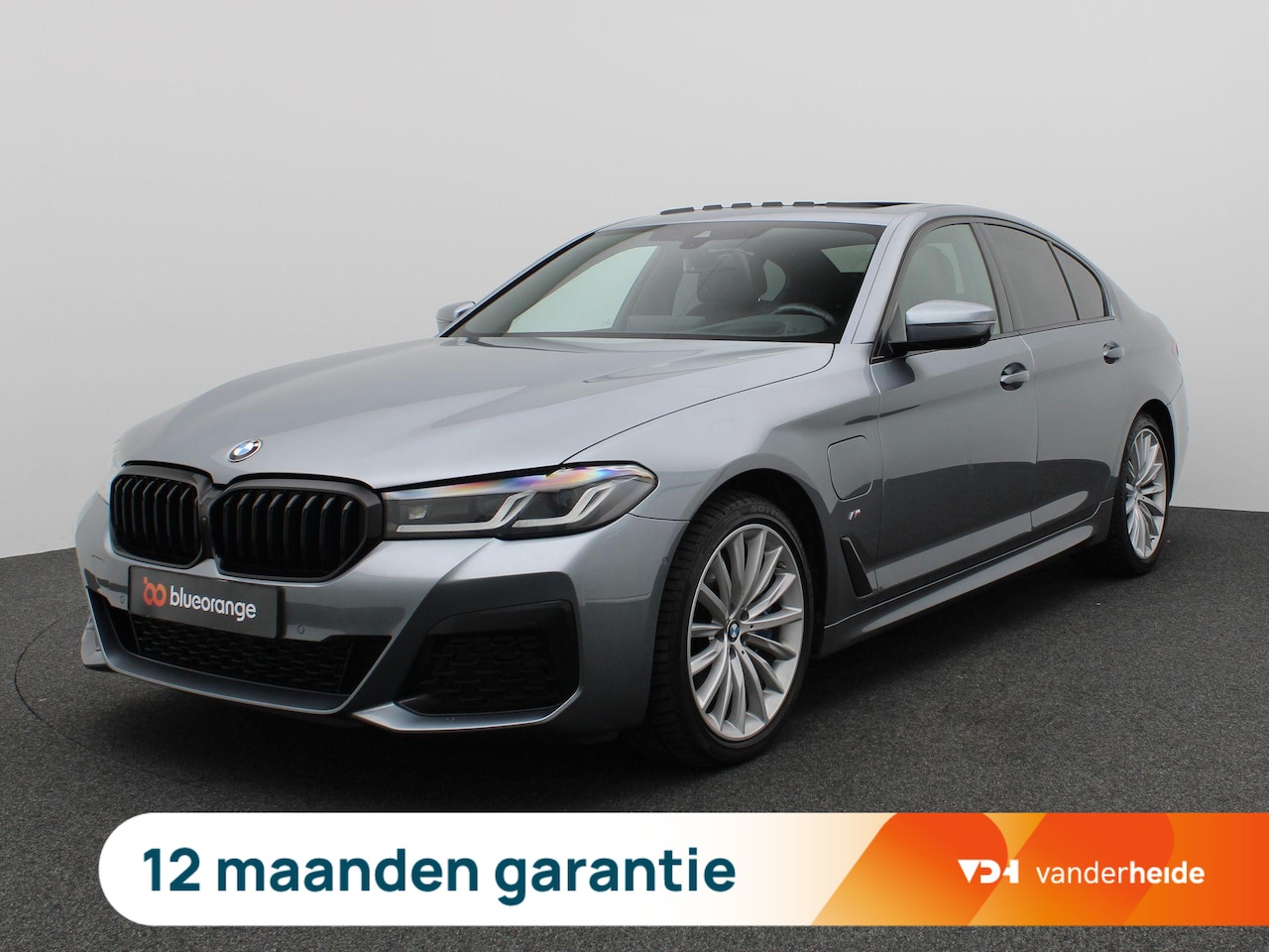 BMW 5-serie - 545e xDrive High Executive 394PK Aut. M-Sport, Pano-Schuifdak, SOH 90%, M-Sport, Head-Up D - AutoWereld.nl