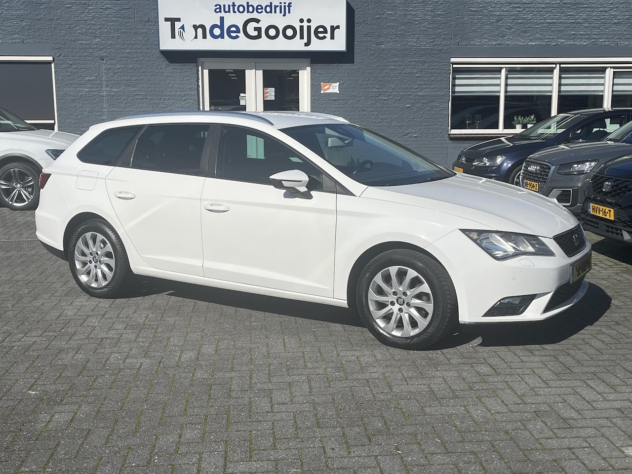 SEAT Leon ST - 1.2 TSi 110 pk Style | NAV. | STOELVERW. | NWE DISTRIBUTIERIEM | 2e EIG. | - AutoWereld.nl