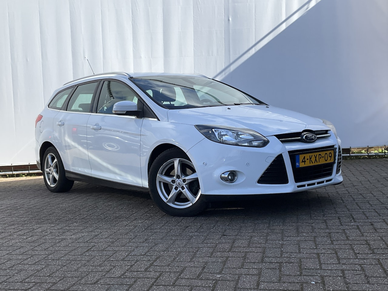 Ford Focus Wagon - 1.6 TDCI ECOnetic Lease Titanium Clima Cruise - AutoWereld.nl