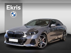 BMW 5-serie - 550e xDrive | M Sport Pro | Driving Assistant Professional | Bowers & Wilkins | Glazen Pan