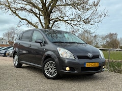 Toyota Verso - 1.8 VVT-i Luna 7p. | Navi + Clima + Cruise nu €4.975,