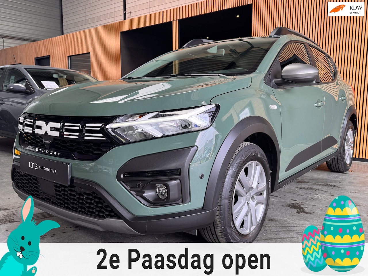 Dacia Sandero Stepway - 1.0 TCe 110 Expression Camera|Carplay|Keyless|Airco|Cruise - AutoWereld.nl