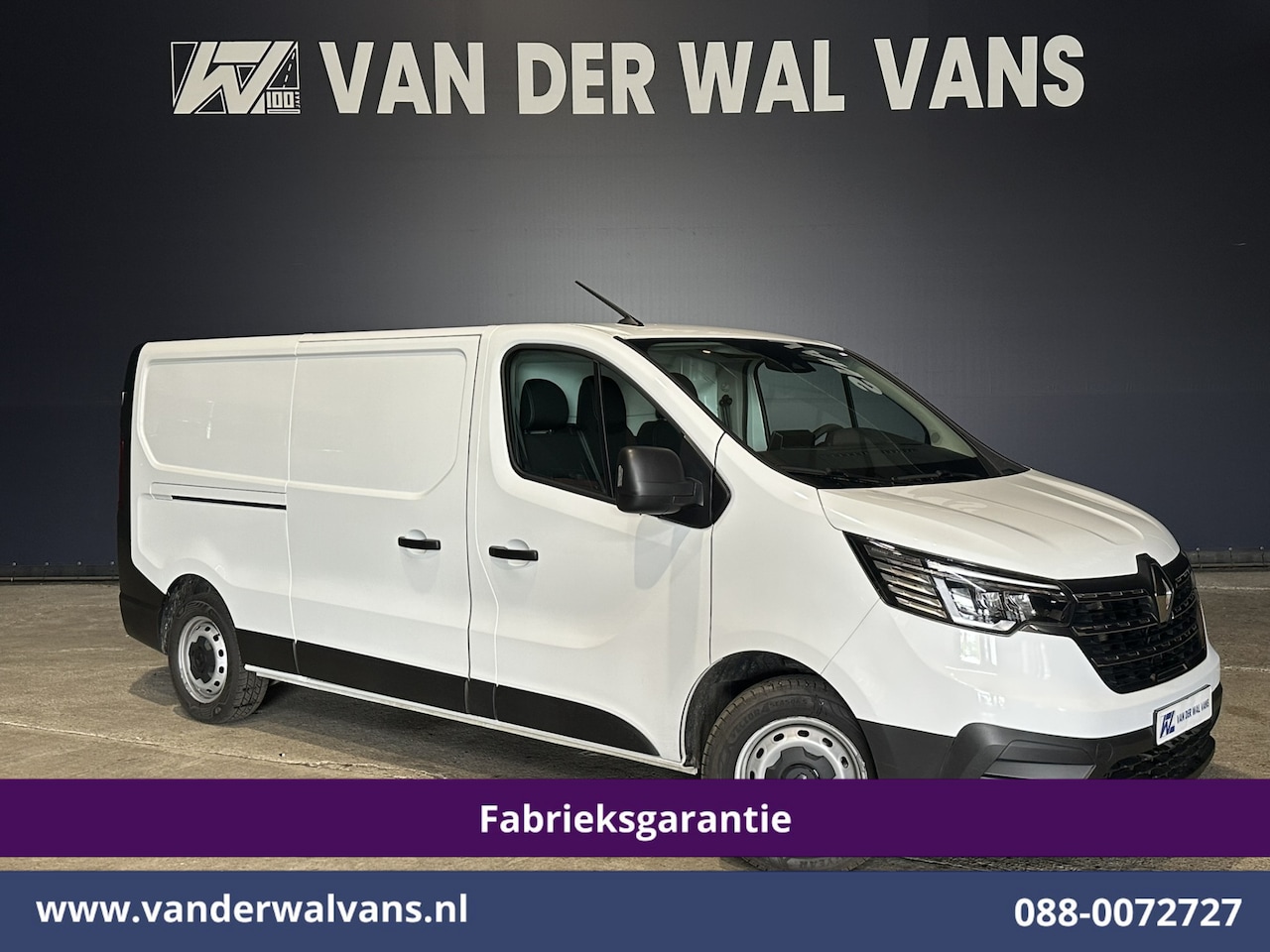 Renault Trafic - 2.0 BluedCi 130pk L2H1 Fabrieksgarantie Euro6 Airco | Navigatie | LED | Cruisecontrol Park - AutoWereld.nl