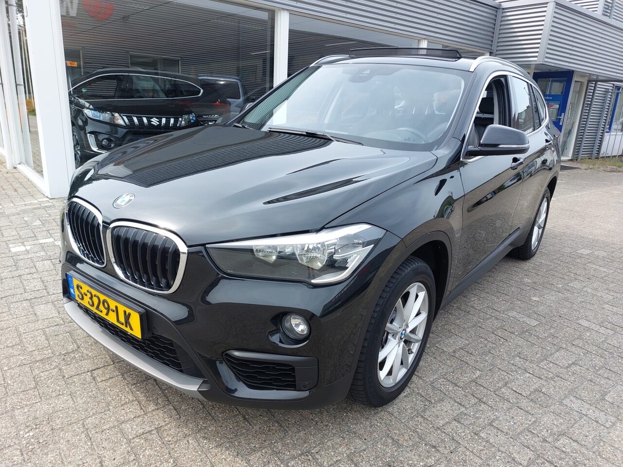 BMW X1 - sDrive18i High Executive sDrive18i High Executive - AutoWereld.nl