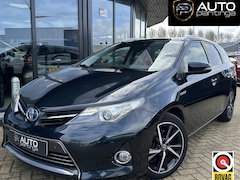 Toyota Auris Touring Sports - 1.8 Hybrid Executive | BOMVOL | PANO | Volledige Onderhoudshistorie | 2e Eigenaar | Nette