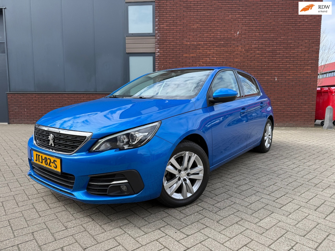 Peugeot 308 - 1.2 PureTech Active Pack 2020/NAVIGATIE/CAMERA/LED VERLICHTING/CLIMATE/MOOIE FRISSE AUTO/R - AutoWereld.nl