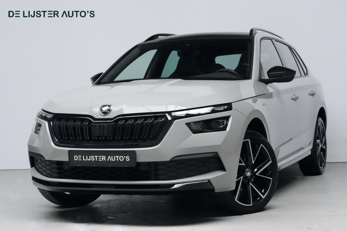 Skoda Kamiq - 1.5 TSI ACT Monte Carlo Sport Automaat | Pano-dak | Virtual | Stoelverwarming | CarPlay | - AutoWereld.nl