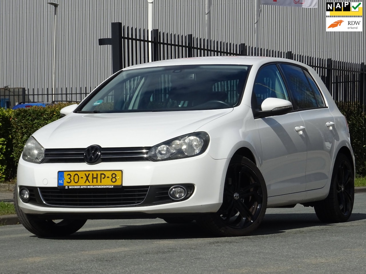 Volkswagen Golf - 1.2 TSI Highline BlueMotion 5DRS NAP/NAVI - AutoWereld.nl