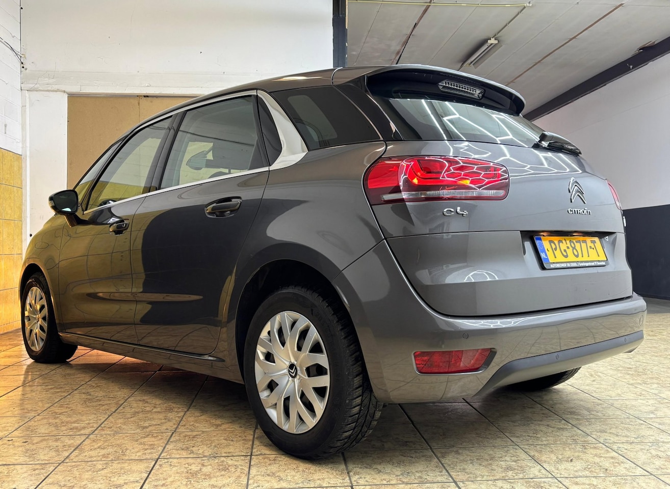 Citroën C4 Picasso - 1.2 P-Tech Selection/ 2DE Eigen / Garantie - AutoWereld.nl