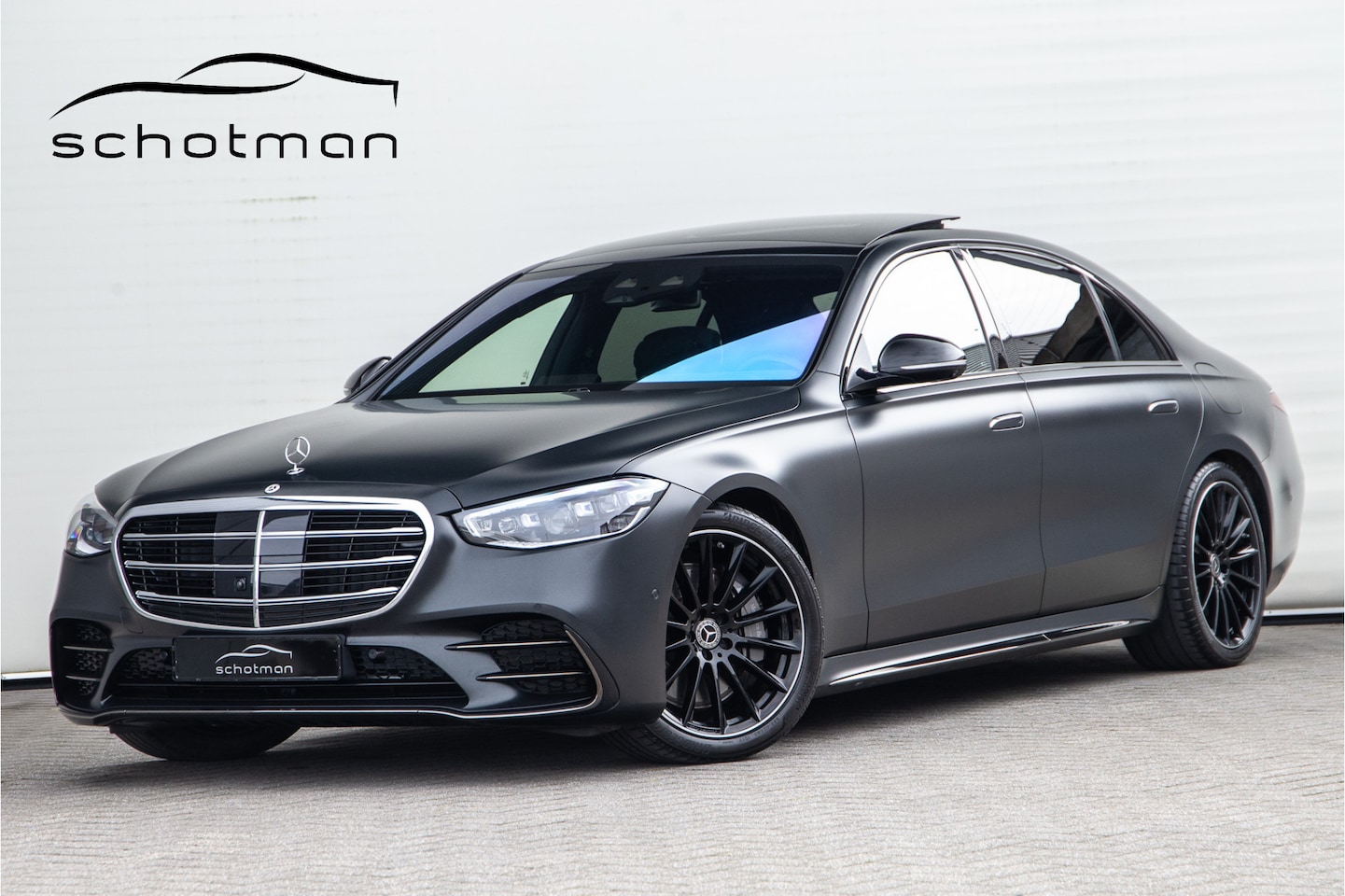 Mercedes-Benz S-klasse - 580 e 4MATIC Lang AMG Premium, Designo Matzwart, Massage, Achterasbesturing, Airmatic - AutoWereld.nl