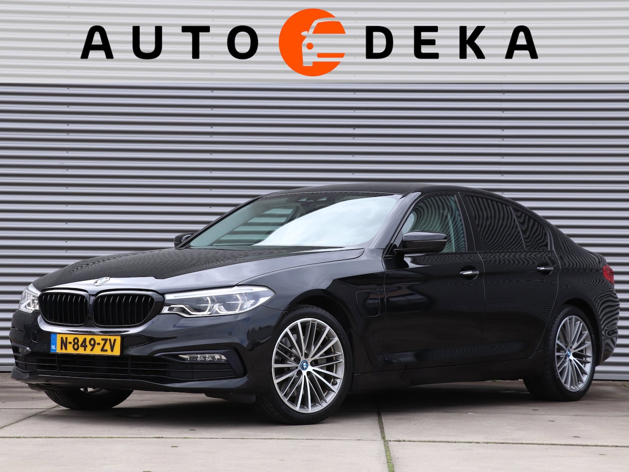 BMW 5-serie - 530e iPerformance Sport Line *Nappaleder*Apple Carplay* - AutoWereld.nl