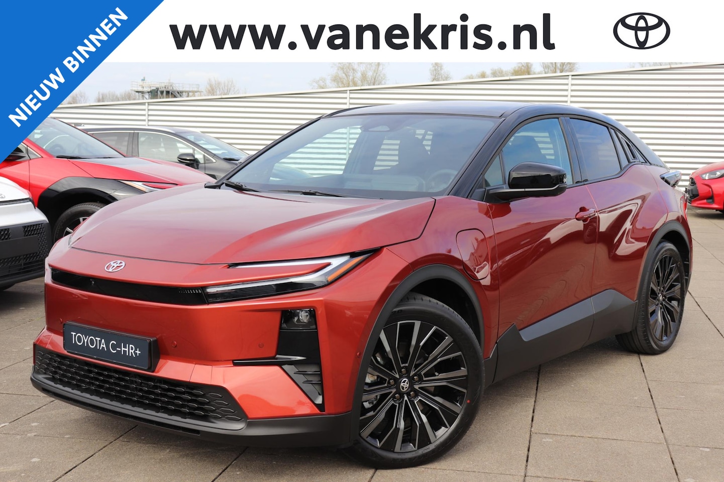 Toyota C-HR - Executive AWD 77 kWh Executive AWD 77 kWh, Inruilpremie €2.000,-, 22kW AC, BSM, JBL, PANO, Bi-Tone, 360 graden - AutoWereld.nl