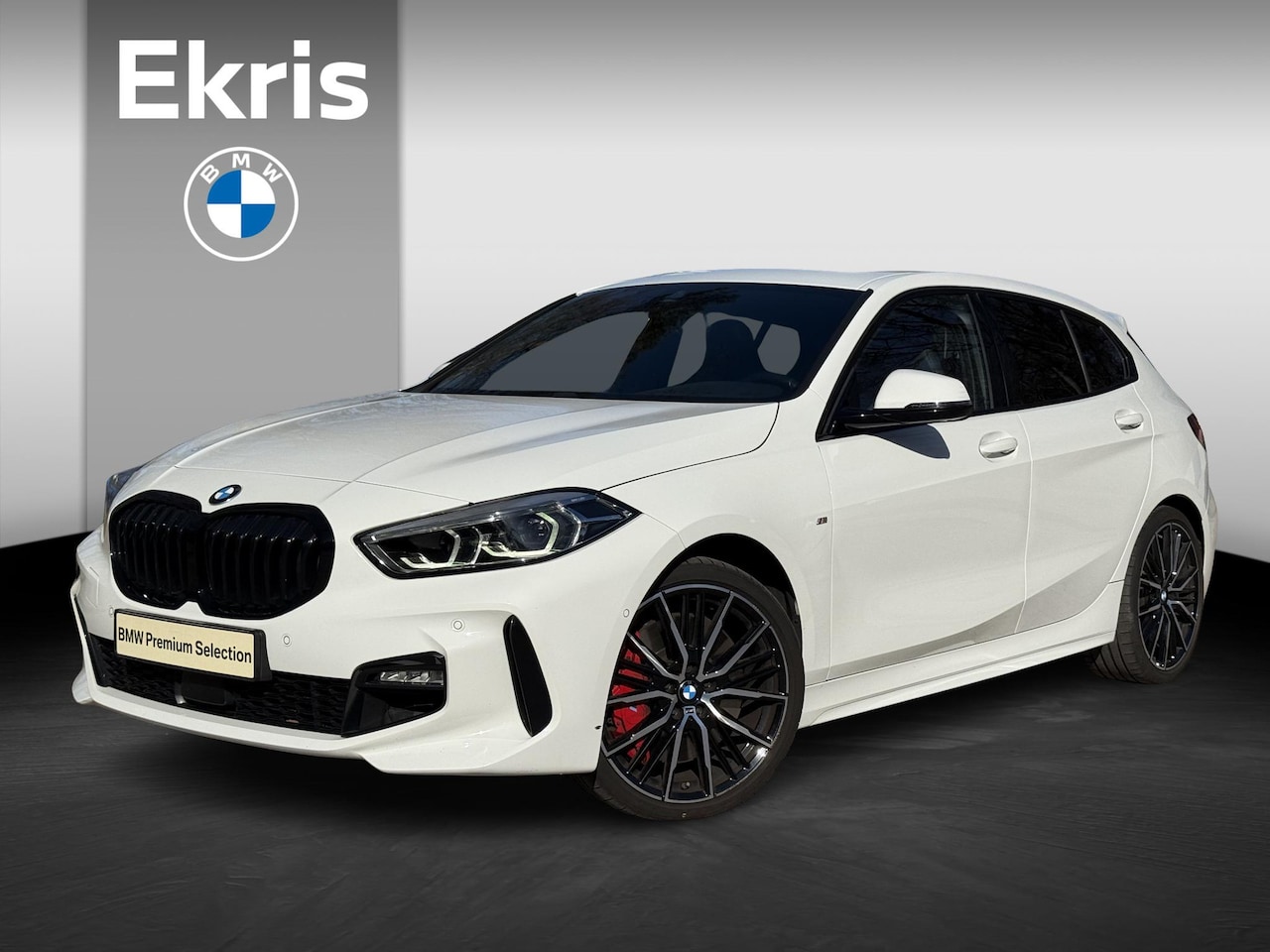 BMW 1-serie - 120i Model M Sport | High Executive | 19 inch LM M Dubbelspaak (Styling 552 M) | Glazen pa - AutoWereld.nl