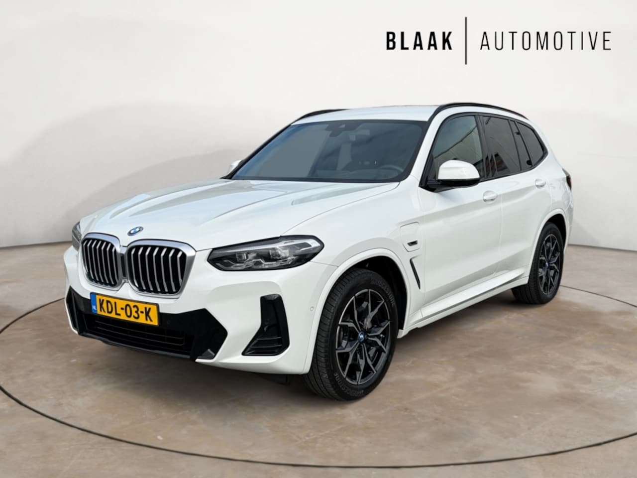 BMW X3 - xDrive30e High Executive M-Sport | leer | HUD | dealer onderhouden - AutoWereld.nl