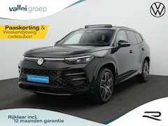 Volkswagen Tayron - 1.5 eHybrid TSI 272 pk DSG R-Line Edition | Panoramadak | Adaptief onderstel | Achteruitri