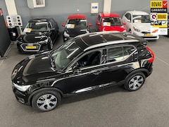 Volvo XC40 - 2.0 T4 Inscription NL-auto / eerste eigenaar / Pano / Navi