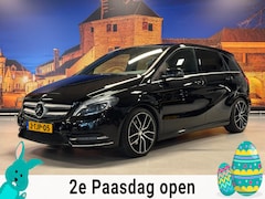 Mercedes-Benz B-klasse - 180 Ambition Automaat Xenon PDC Trekhaak