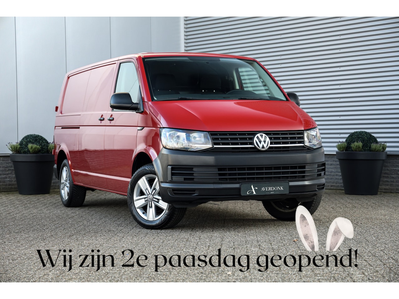 Volkswagen Transporter - 2.0 TSI L2H2 Comfortline Benzine Camera|Trekhaak|Airco - AutoWereld.nl