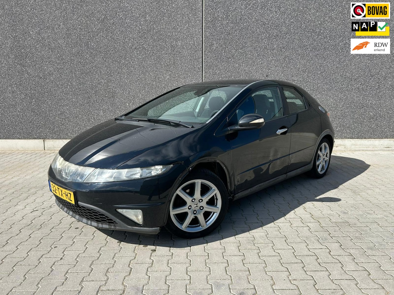 Honda Civic - 1.8 Sport | AIRCO | CRUISE CONTROL | ELEK RAMEN | APK T/M 17-3-2027 | AFLEVERBEURT | COMPL - AutoWereld.nl