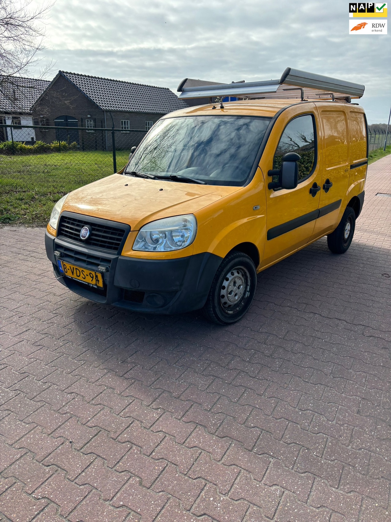 Fiat Doblò - 1.6 CNG Comfort NWE APK INRUILKOOPJE! - AutoWereld.nl