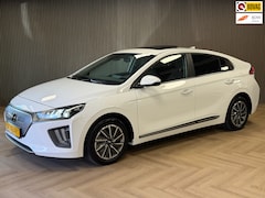 Hyundai IONIQ - STYLE EV 38 kWh SOH 93, 4% AUT SCHUIFDAK STOEL/ STUURVERWARMING CAMERA NAVIGATIE APPLE CAR