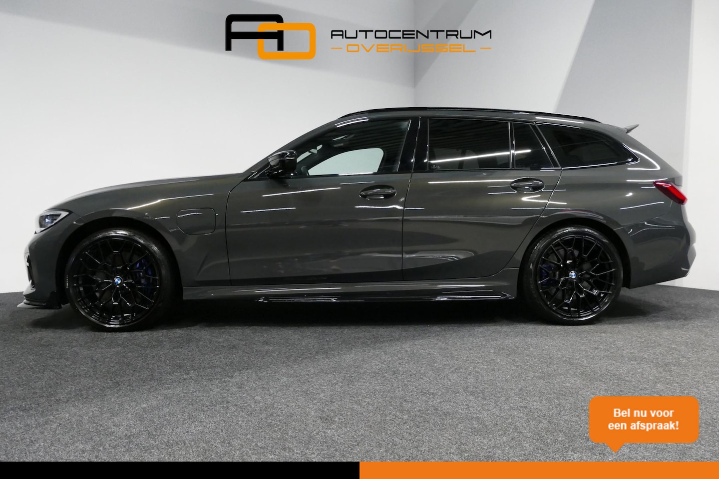 BMW 3-serie Touring - 330e xDrive M Sport / M340i Diffuser /  Black Diamond M grille / M340i M Sport bumper pakk - AutoWereld.nl