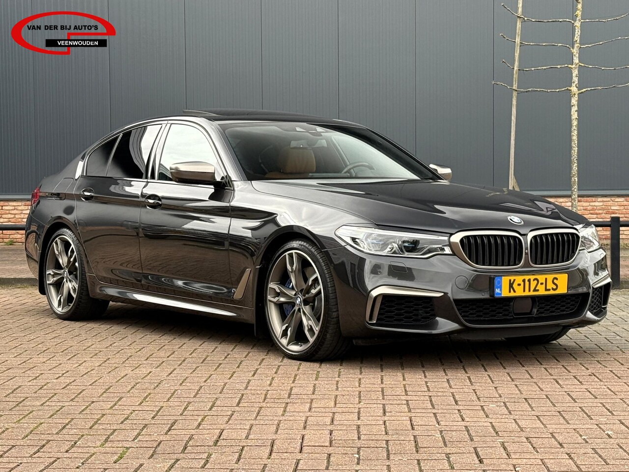 BMW 5-serie - M550d xDrive High Executive / Vol / Prachstaat / Historie - AutoWereld.nl
