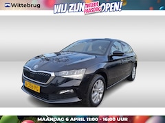 Skoda Scala - 1.0 TSI 110pk Online Edition / Smartlink+ / Parkeersensoren Achter / 16" LMV