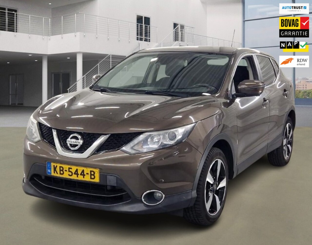 Nissan Qashqai - 1.6 N-Connecta 1e Eig. 50.100 km +NAP NL-auto - AutoWereld.nl