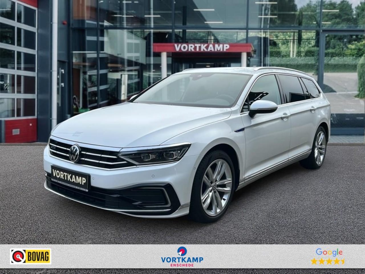 Volkswagen Passat Variant - 1.4 TSI GTE TREKHAAK/CAMERA/ELEK-KLEP/ACC/STANDKACHEL/STOELVERW/NAVI/CARPLAY - AutoWereld.nl