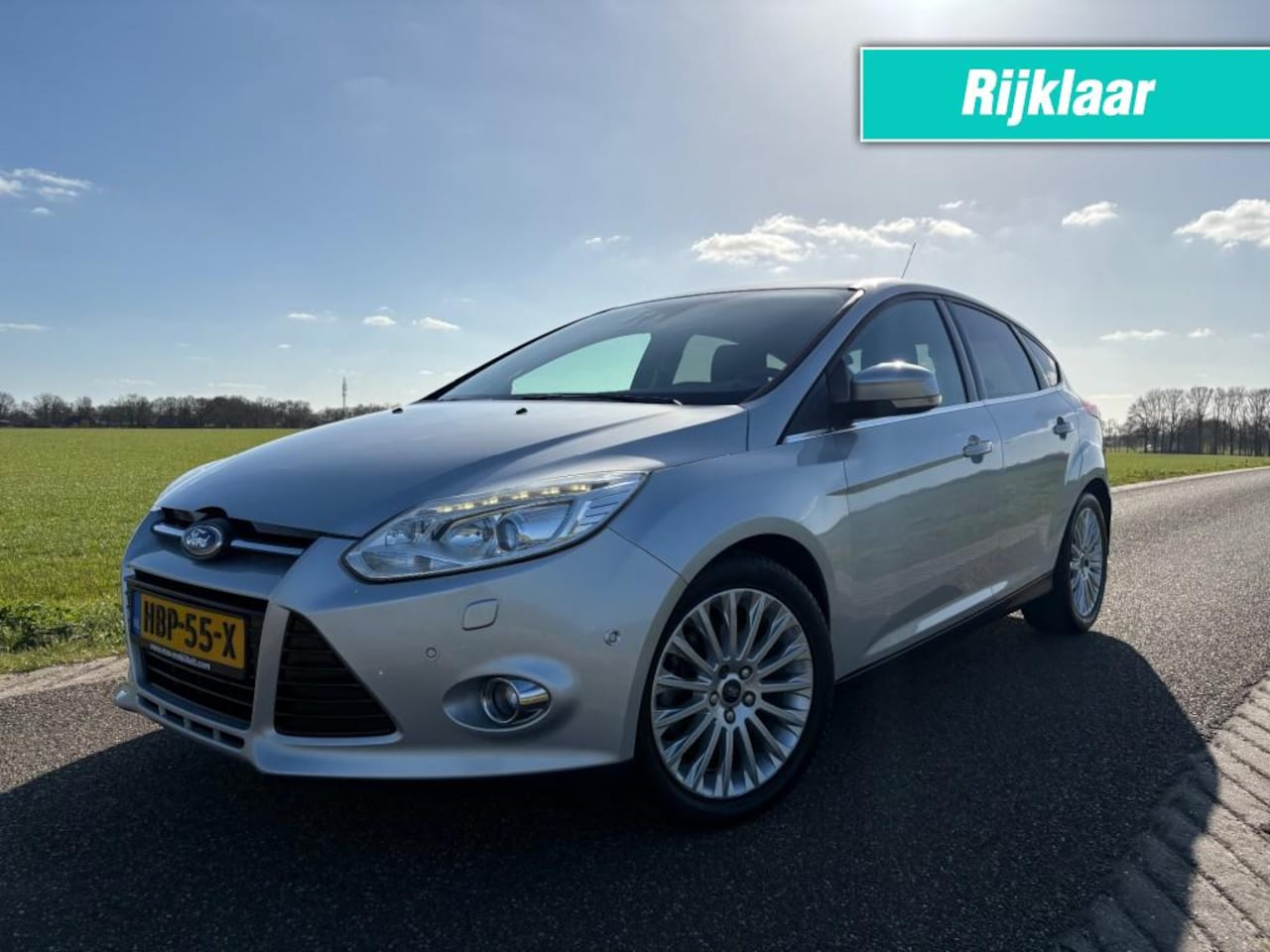 Ford Focus - 1.6 ECOB. TITANIUM / BOMVOL / INPARK / XENON - AutoWereld.nl