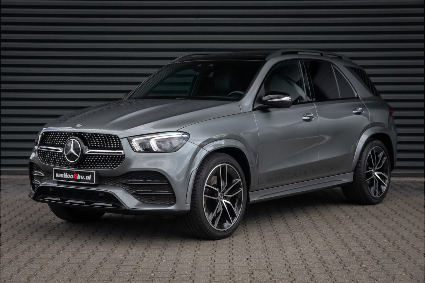 Mercedes-Benz GLE-Klasse - 300 d 4MATIC AMG-Line 7 persoons - 22 inch - AutoWereld.nl