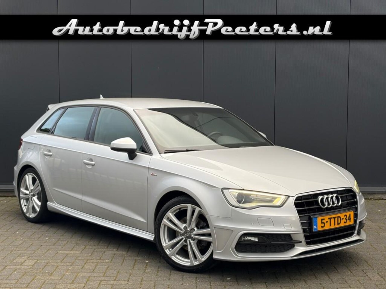 Audi A3 - SB 1.4 TFSI S-Line S-Tronic 2e Eig. Navi Xenon Leder Cruise PDC NL-auto - AutoWereld.nl