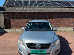 Volkswagen Tiguan - 1.4 TSI Comfort&Design 4Motion