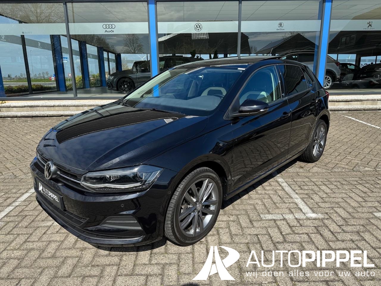 Volkswagen Polo - 1.0 TSI Highline | DSG | App-conn. | Pano | Navi | ACC | Trekhaak | LMV 17" - AutoWereld.nl