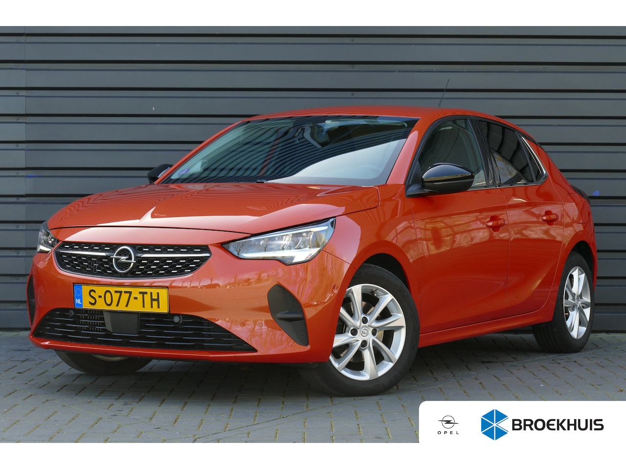 Opel Corsa - 1.2 TURBO 100PK ELEGANCE / NAVI / CLIMA / 16"LMV / CAMERA / AFN. TREKHAAK / KEYLESS / LED - AutoWereld.nl