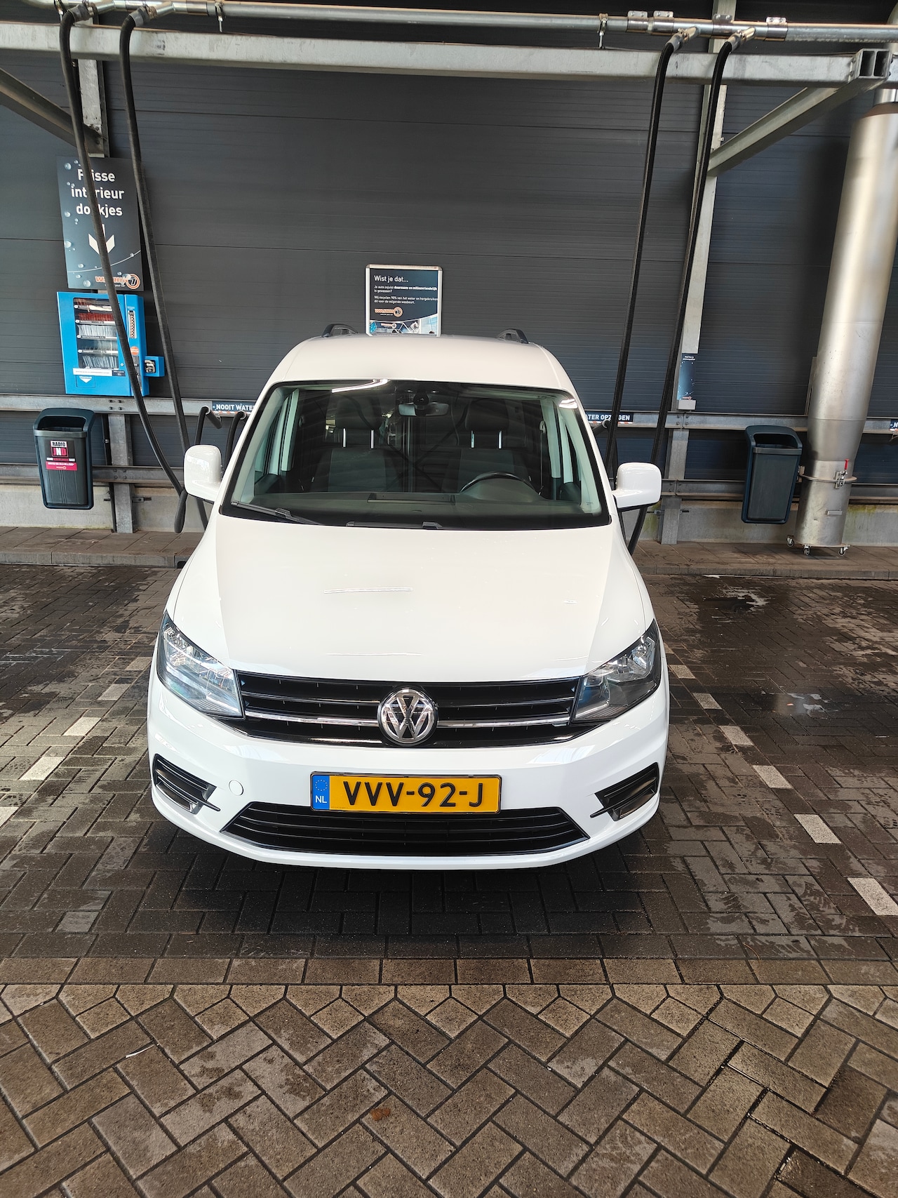 Volkswagen Caddy - 2.0 TDI L1H1 BMT Highline - AutoWereld.nl
