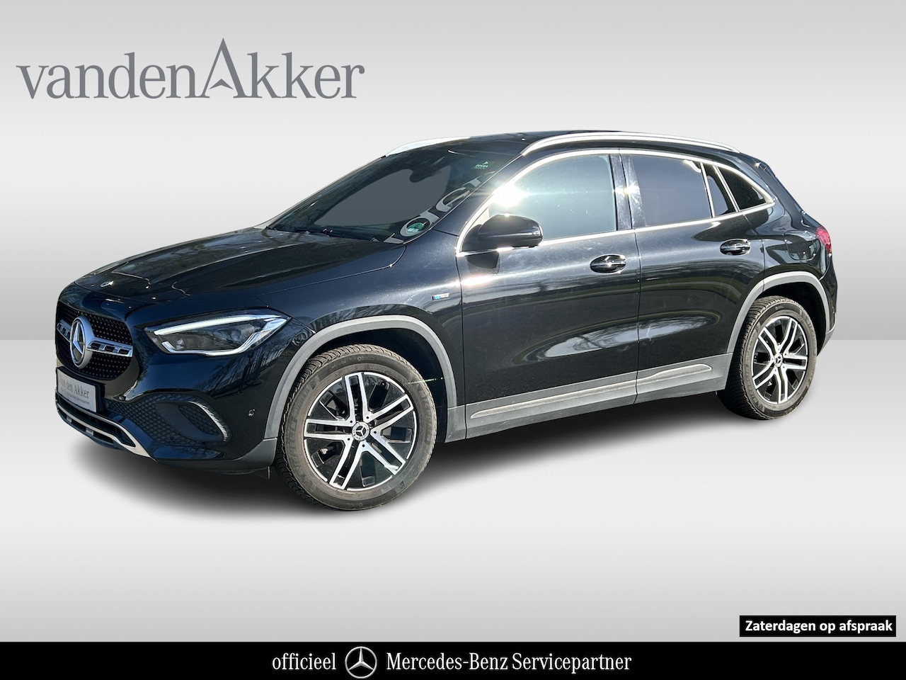 Mercedes-Benz GLA-Klasse - 250e // Panoramadak // Memory // MultiBeam LED // Carplay // Keyless // Augmented Reality - AutoWereld.nl