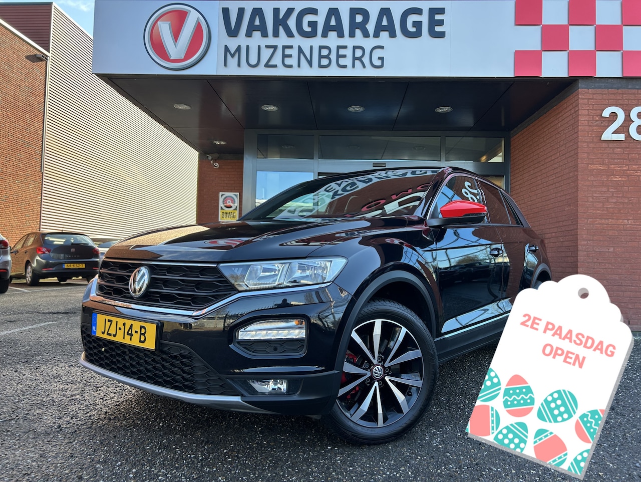 Volkswagen T-Roc - 1.5 TSI Style // BEATS AUDIO // TREKHAAK // NAVI // PDC // ADAPTIVE CRUISE // APPLE CARPLA - AutoWereld.nl
